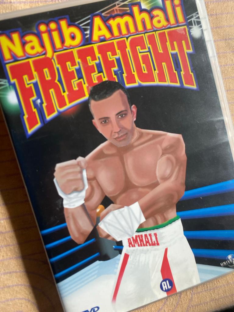 Najib Amhali Freefight DVD - Stand-up Comedy, Cd's en Dvd's, Dvd's | Cabaret en Sketches, Zo goed als nieuw, Stand-up of Theatershow