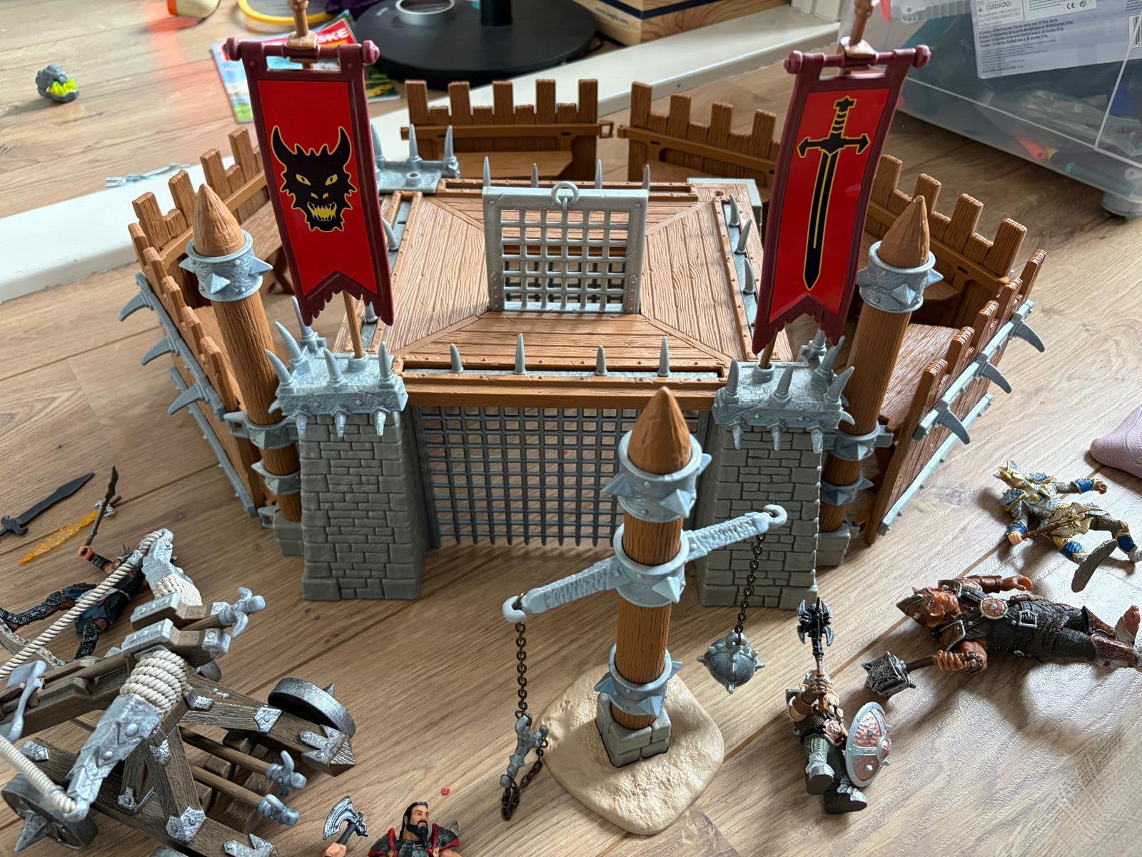 “Savage Dungeon" "Savage Fort" kasteel Beast Raider, Verzamelen, Ophalen of Verzenden, Zo goed als nieuw