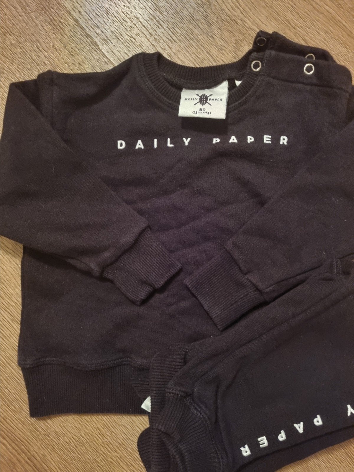 Daily Paper baby trainingspak maat 80 (12 maanden), Ophalen of Verzenden, Zo goed als nieuw, Daily Paper, Jongetje of Meisje