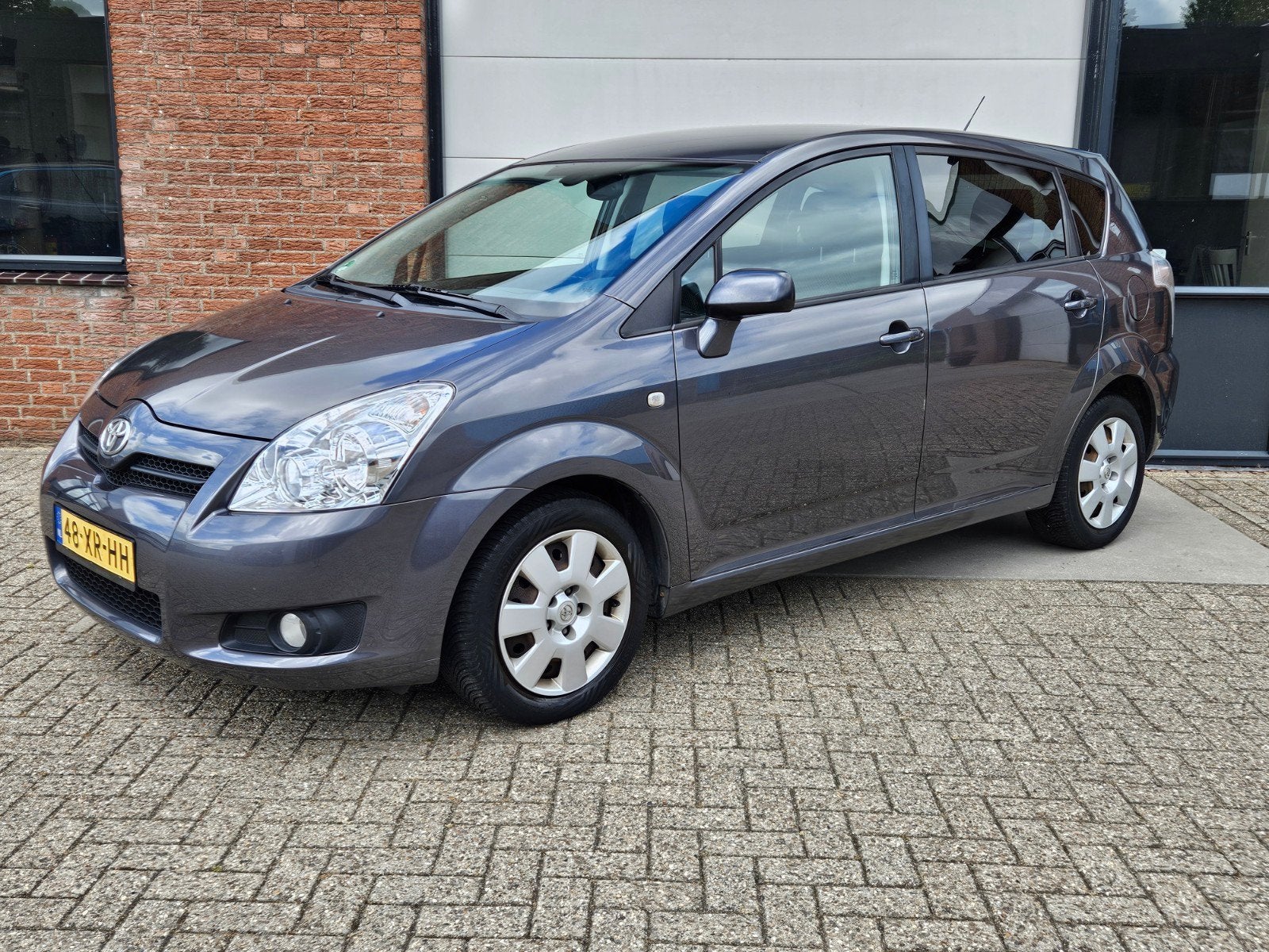 Toyota Corolla Verso 1.8 16V 2007 NAP TREKH AIRCO NIEUWE APK, Zwart, 4 cilinders, 129 pk, Origineel Nederlands