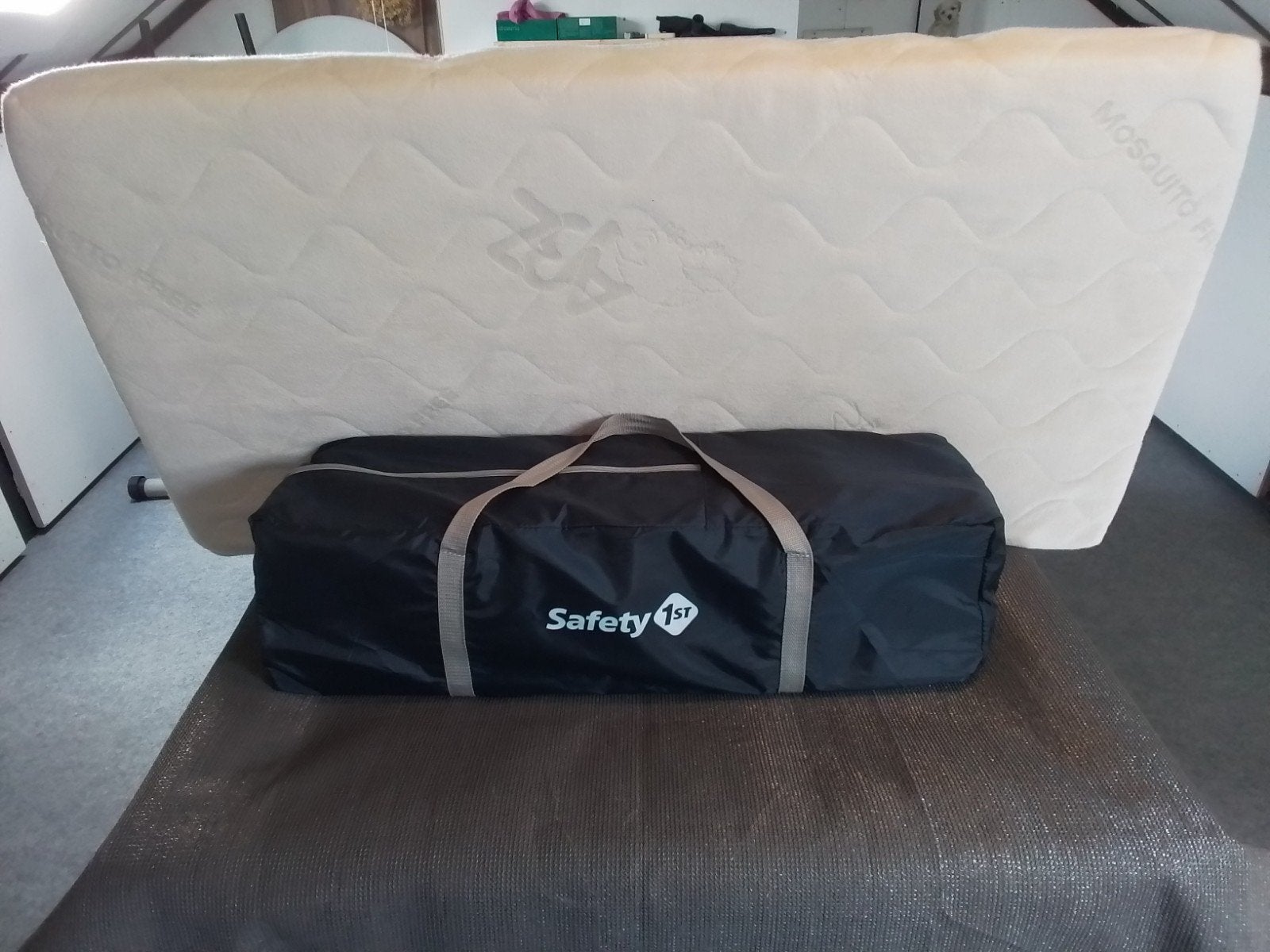 Nieuw camping bedje, Ophalen, Nieuw, Overige typen