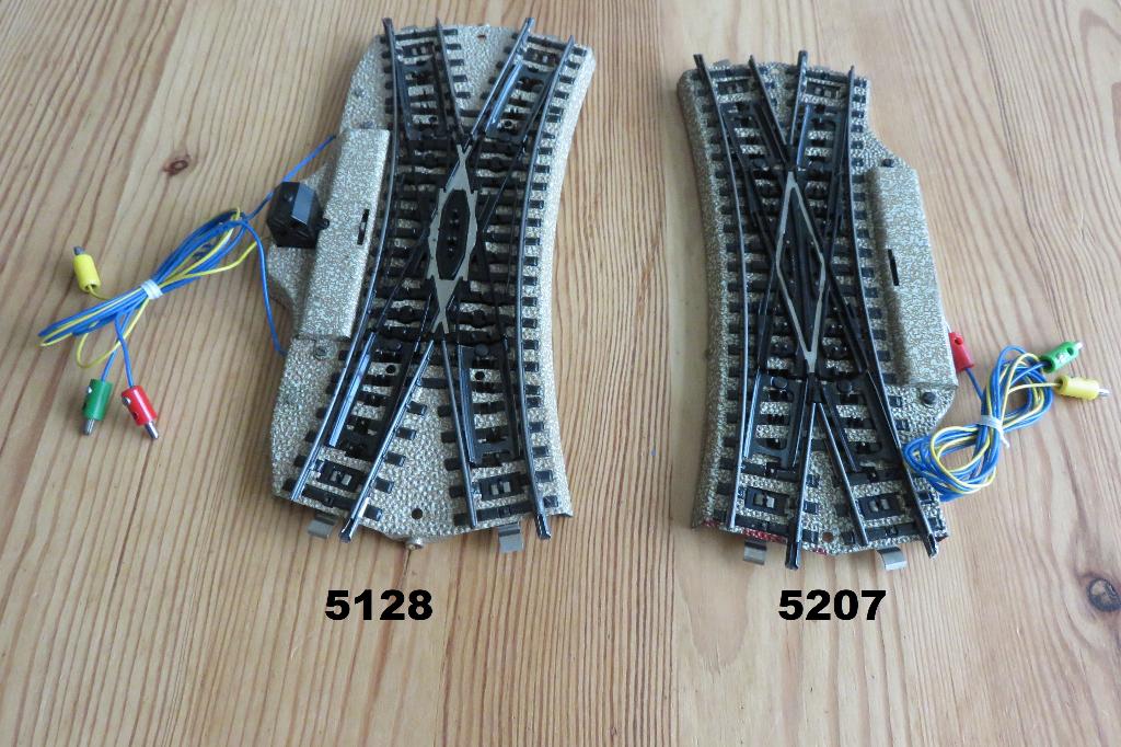 marklin kruis wissels 5207 en 5128 voor m rails, Hobby en Vrije tijd, Modeltreinen | H0, Wisselstroom, Rails, Ophalen of Verzenden