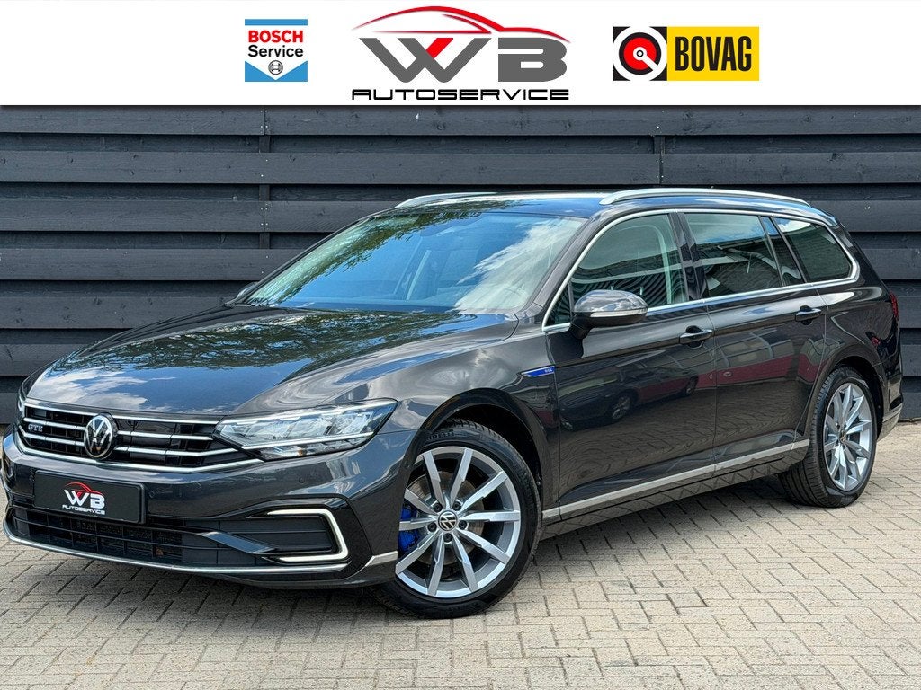 Volkswagen Passat Variant 1.4 TSI PHEV GTE Leder I Camera I, Auto's, Volkswagen, Gebruikt, Zwart, 4 cilinders, Zwart