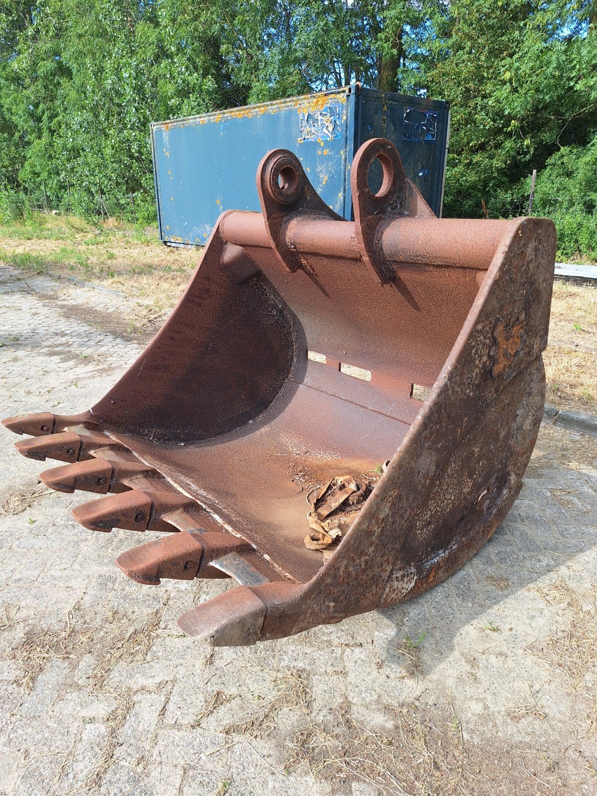 Dieplepel 2500 liter met tanden, Ophalen of Verzenden