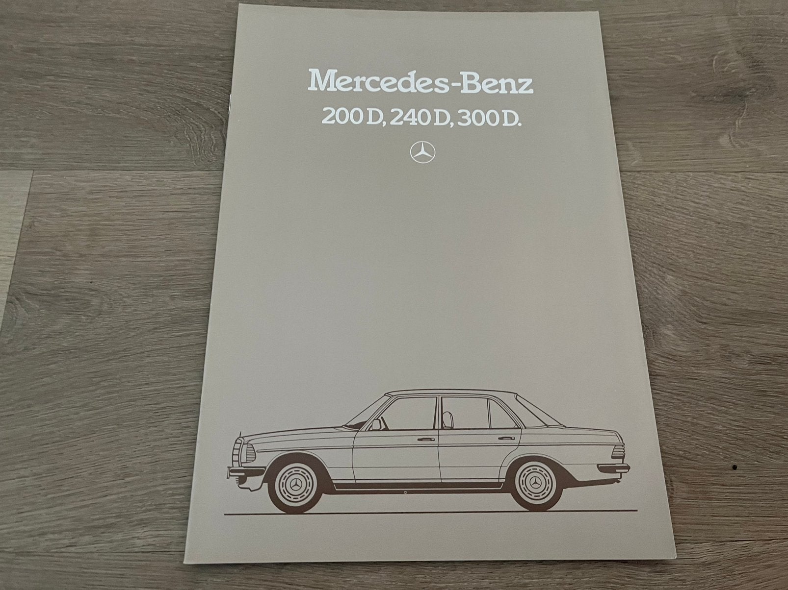 Folder Mercede-Benz W123 Diesel (200D, 240D, 300D) 1984, Ophalen of Verzenden, Mercedes