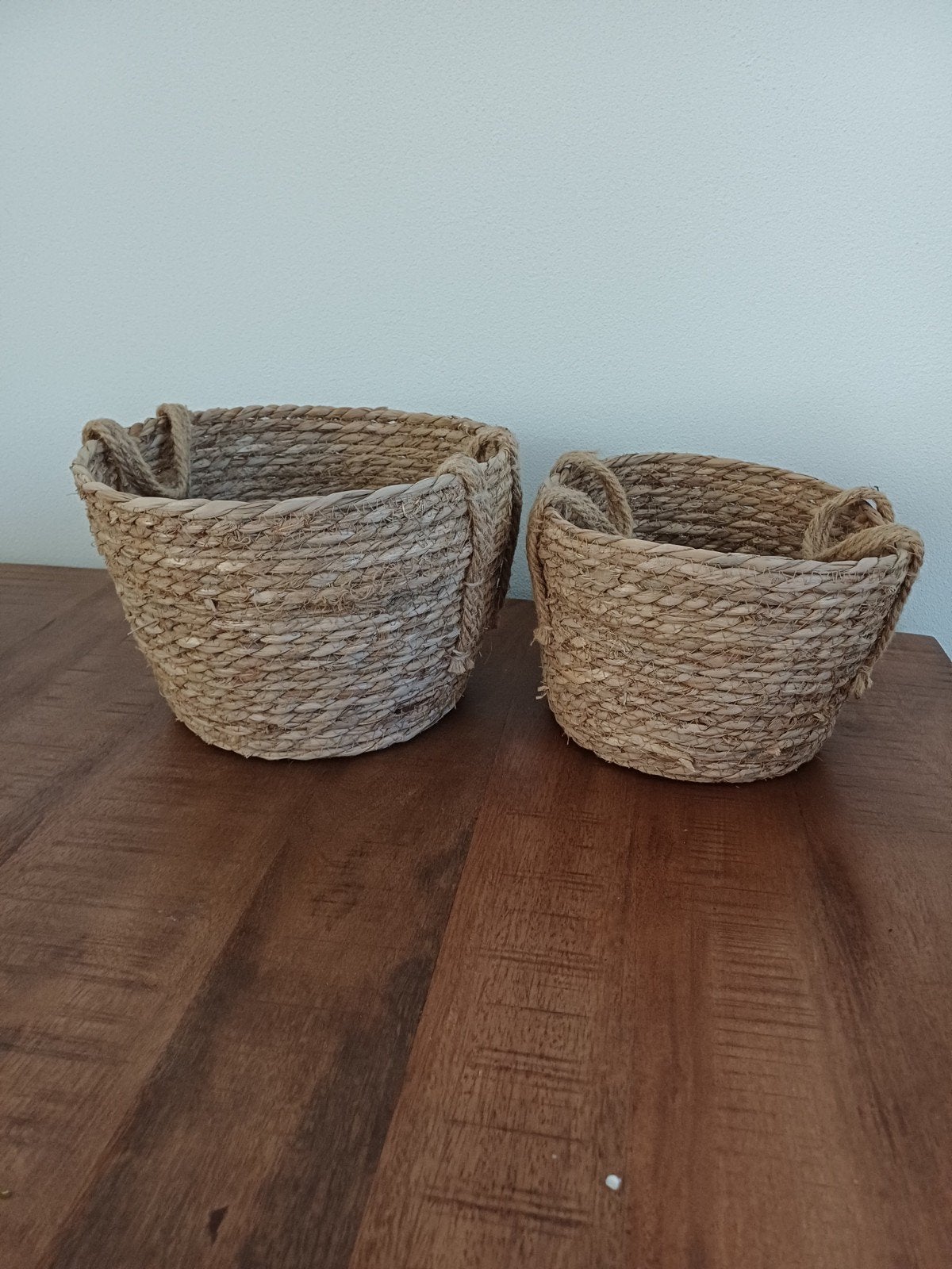 Mandjes / bloempotten, Huis en Inrichting, Woonaccessoires | Schalen en Manden, Ophalen of Verzenden, Rond, Riet