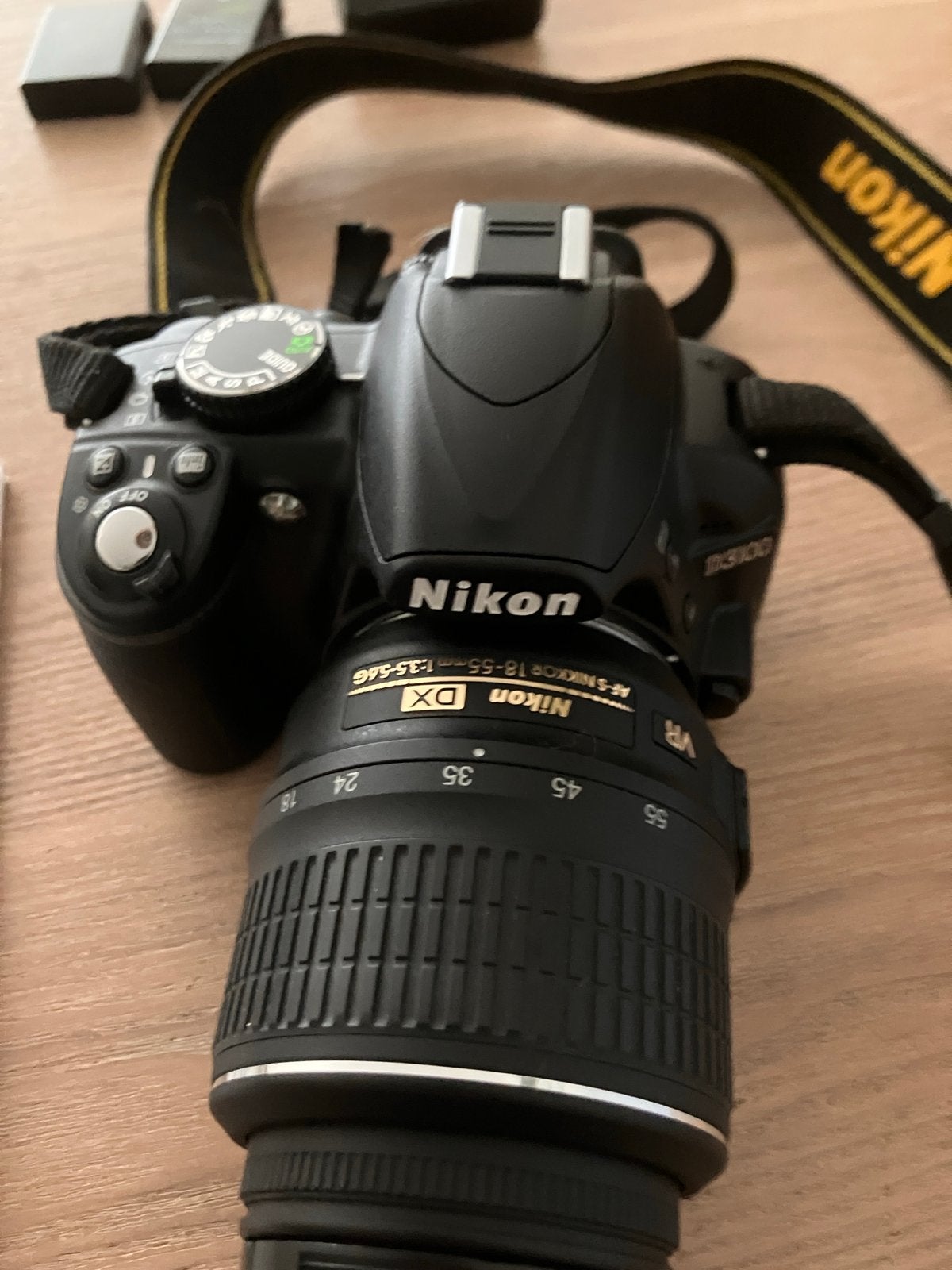 Nikon D3100 Spiegelreflexcamera met 2 lenzen en sd kaart., Gebruikt, Spiegelreflex, Beeldstabilisatie, Ophalen of Verzenden