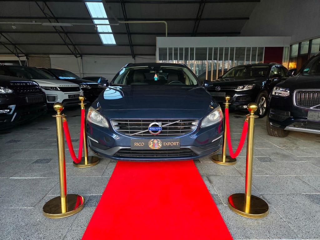 Volvo V60 1.6 D2 AUTOMAAT NAVI 2014!, Auto's, Volvo, Gebruikt, 4 cilinders, Blauw, Leder en Stof