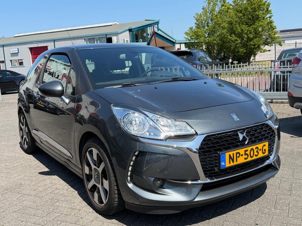 DS DS 3 1.2 PureTech So Chic Navi | LMV | Clima | PDC | Blue, Auto's, DS, Stof, Gebruikt, 1199 cc, Met garantie (alle)