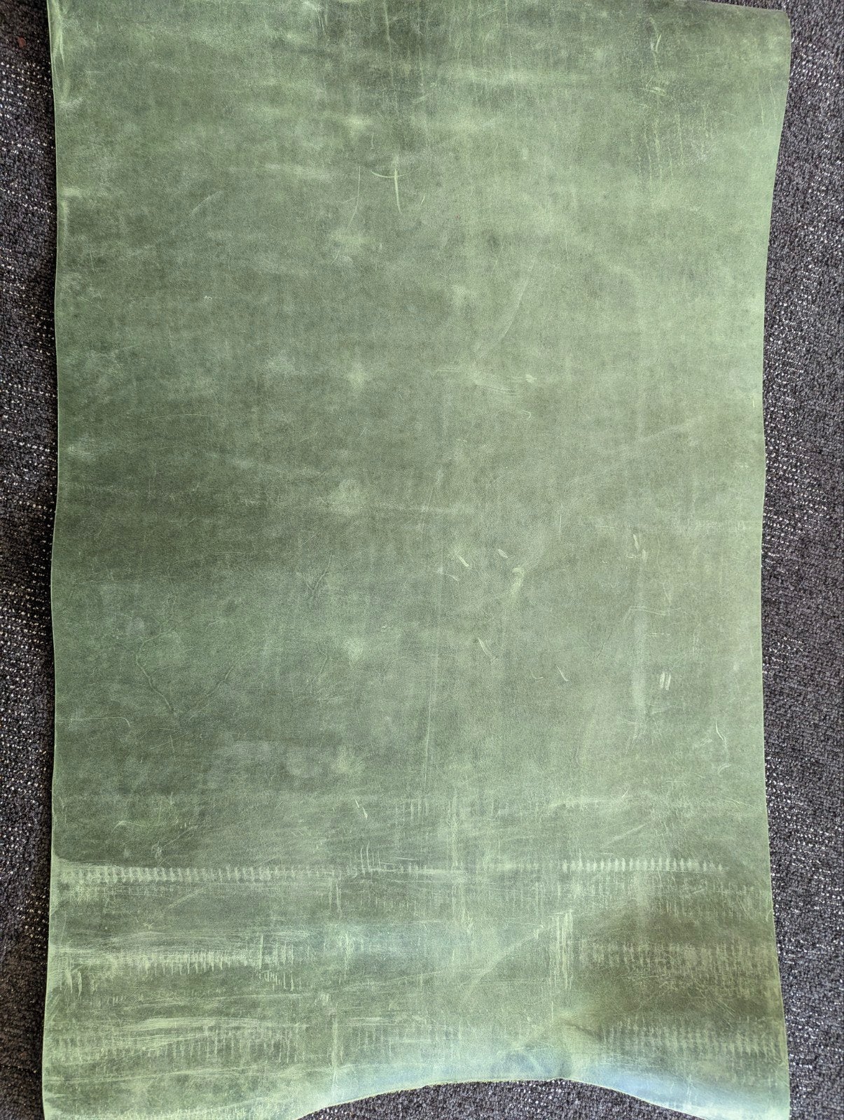 stuk groen leer, Hobby en Vrije tijd, Stoffen en Lappen, Leer of Kunstleer, Nieuw, Ophalen of Verzenden, 30 tot 120 cm