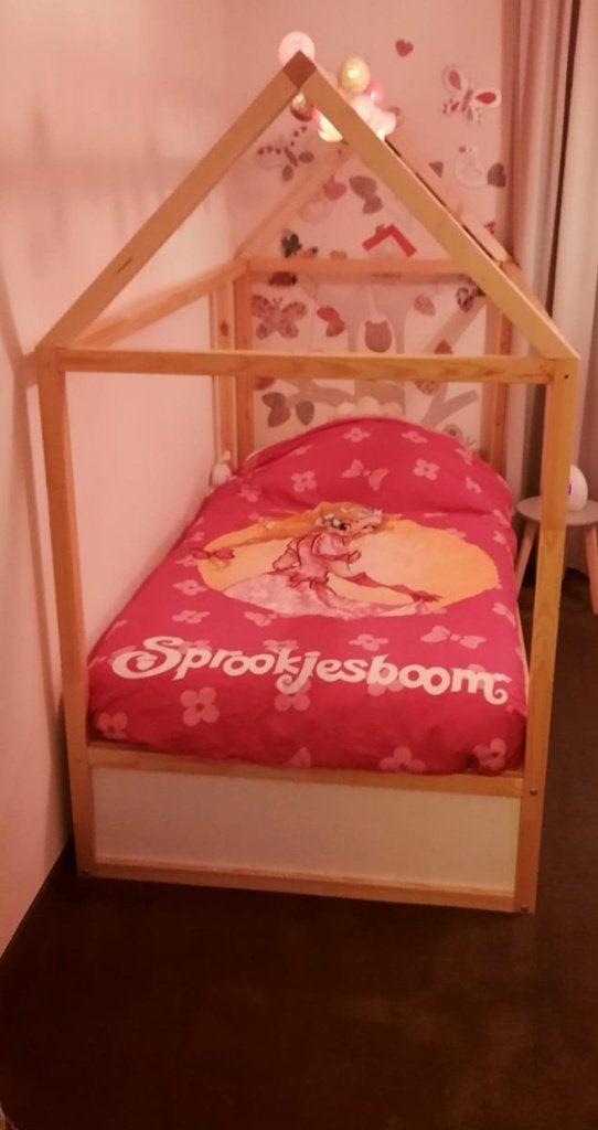 Kura bed+ goed matras inclusief (dakje), Kinderen en Baby's, Kinderkamer | Bedden, Ophalen, 85 tot 100 cm, Gebruikt, Matras