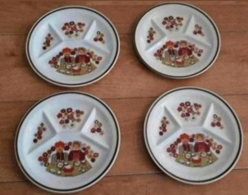 Vier Fondueborden FF Figgjo Flint Turi Design Folkore Norway, Ophalen of Verzenden, Zo goed als nieuw, Glas, Overige stijlen