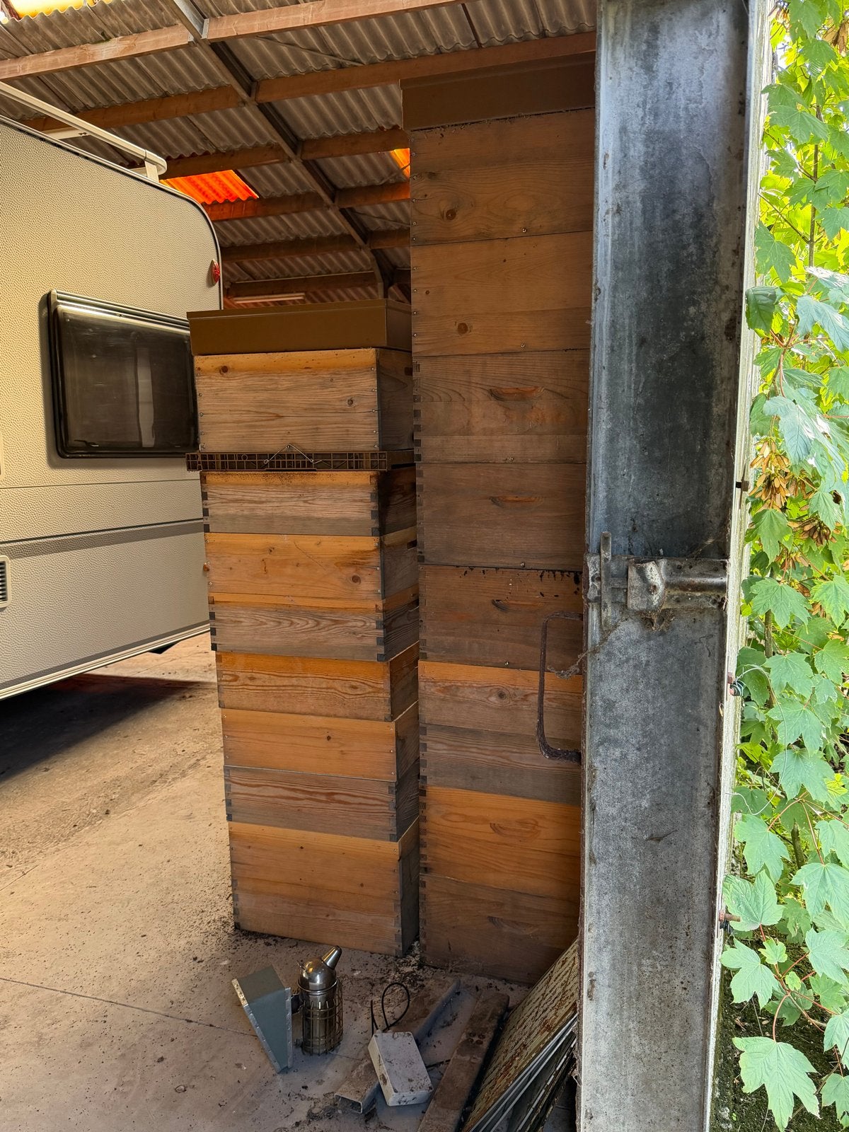 Bijenkasten en accessoires, Ophalen, Gebruikt