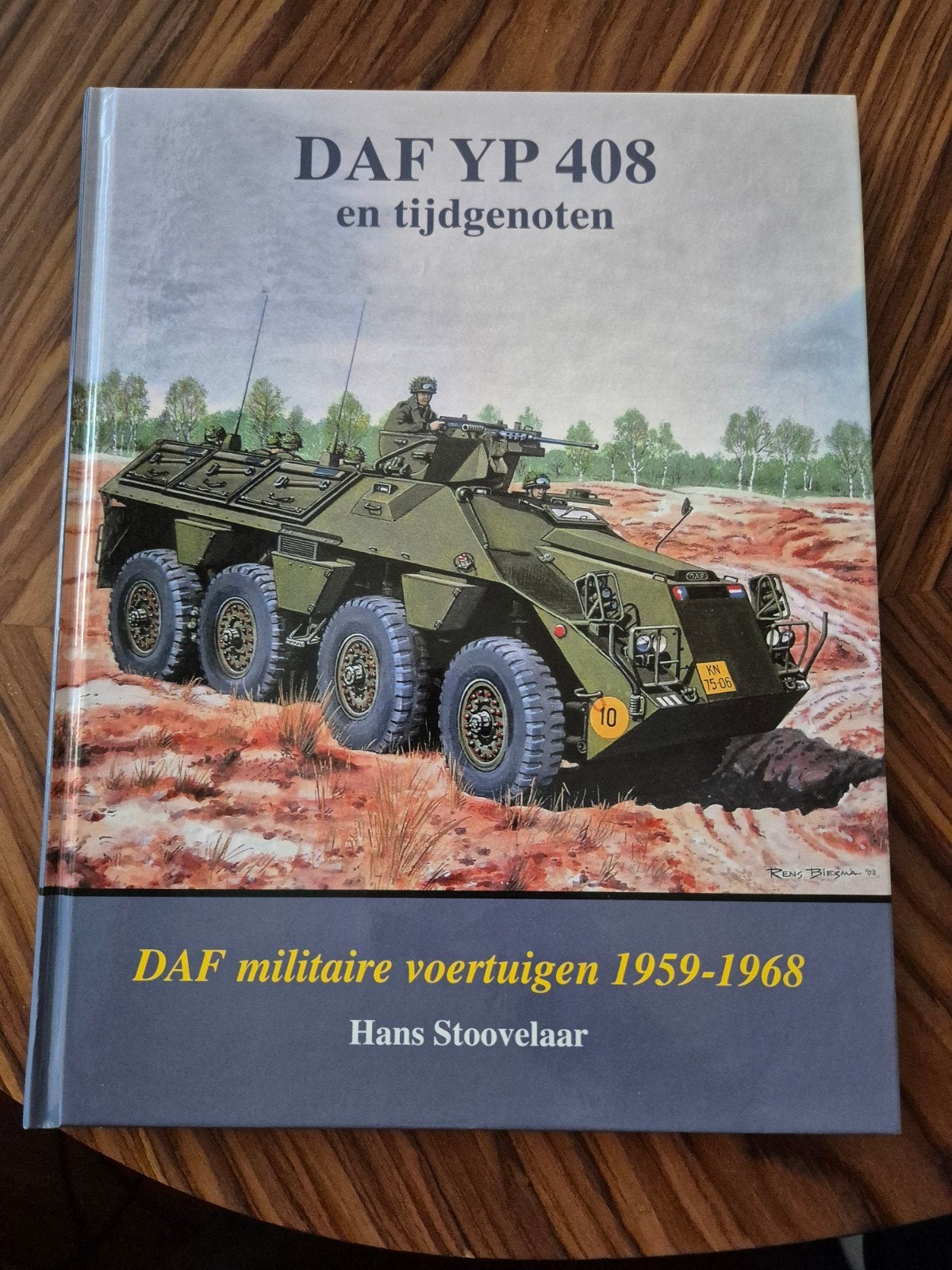 Boek Daf YP 408, en tijdgenoten, Ophalen of Verzenden, Zo goed als nieuw, Overige merken