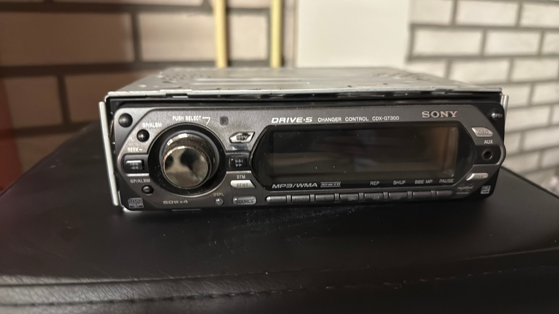 Sony cdx gt300, Ophalen of Verzenden, Zo goed als nieuw