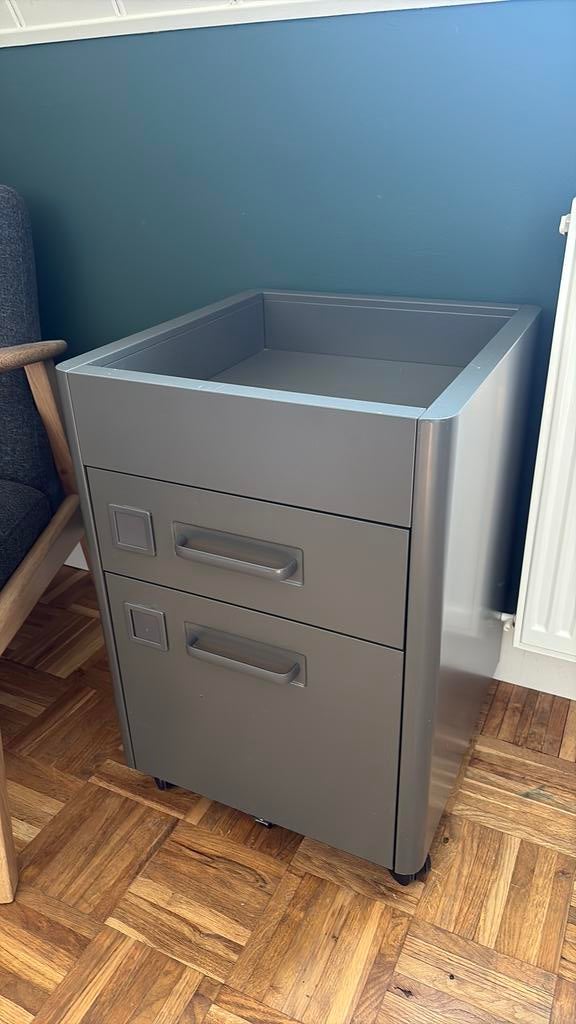 Ikea IDÅSEN Ladeblok op wielen, donkergrijs, Huis en Inrichting, Ophalen, Minder dan 50 cm, Gebruikt, 1 of 2 laden
