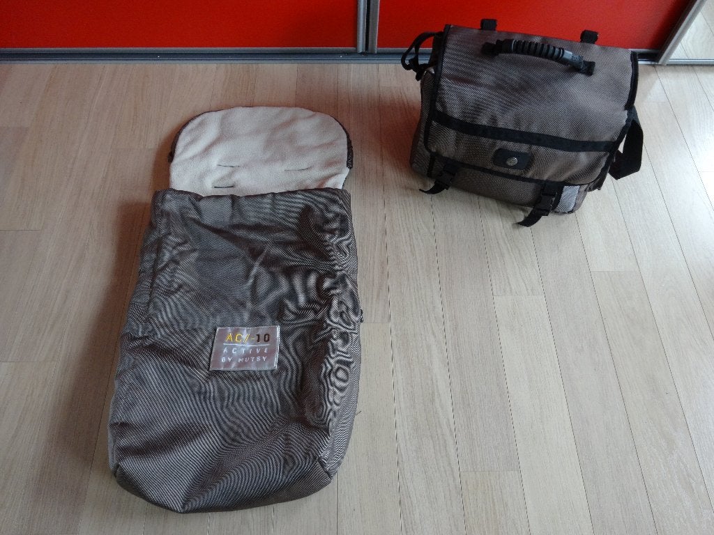 Voetenzak + luiertas Mutsy (zgan), Ophalen of Verzenden, Zo goed als nieuw, Combiwagen, Mutsy