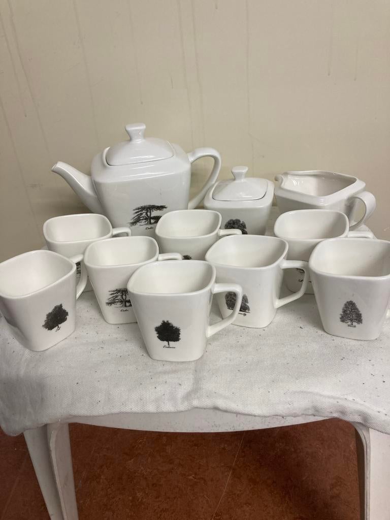 Cosy & Trendy Theeservies - Nieuwstaat, Ophalen, ., Zo goed als nieuw, .