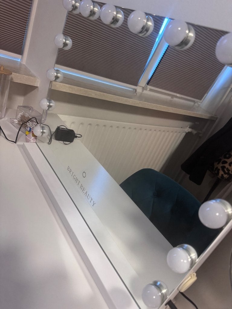 Make up meubels, Huis en Inrichting, Ophalen, Overige materialen, 100 tot 150 cm, 1 of 2 laden
