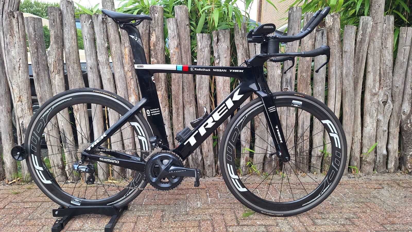 Trek Speedconcept Team edition Di2 UCI-gehomologeerd, 28 inch, Carbon, Velgrem, Meer dan 20 versnellingen