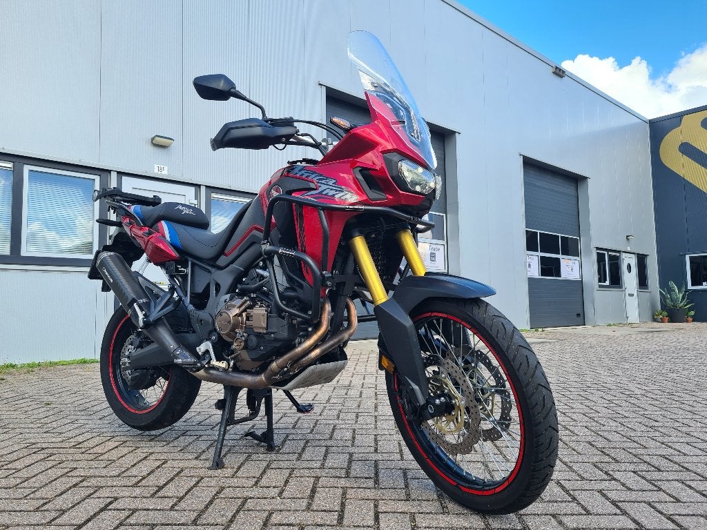 Honda CRF 1000 Afrika Twin bomvol opties, Motoren, 2 cilinders, Gebruikt, Overig, Automaat