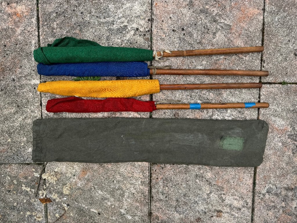 Colonne vlaggen Militair voertuigen, Ophalen of Verzenden, Landmacht, Nederland, Embleem of Badge