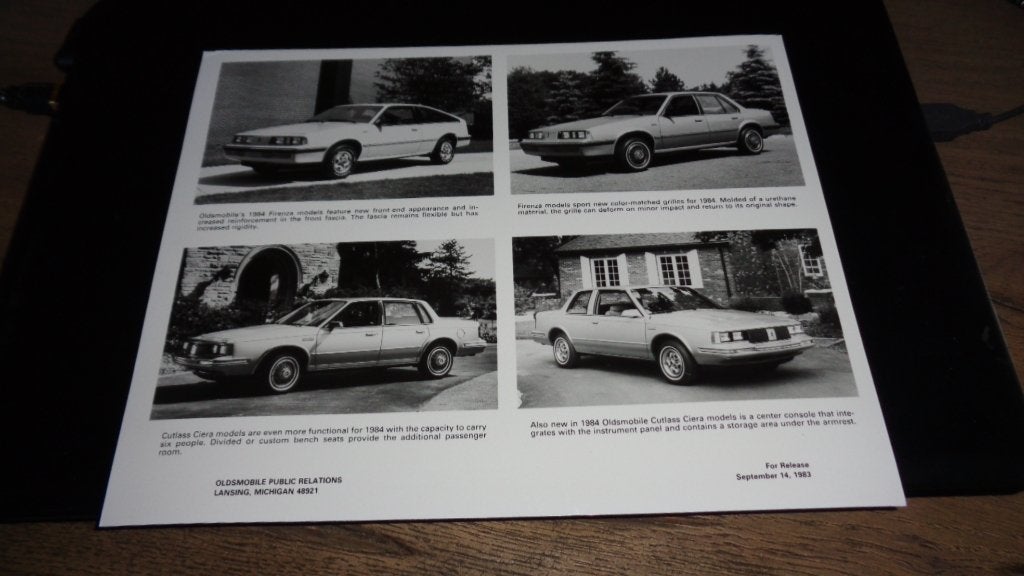 GROTE USA Persfoto OLDSMOBILE  8-1983, Verzenden, Nieuw, Overige merken