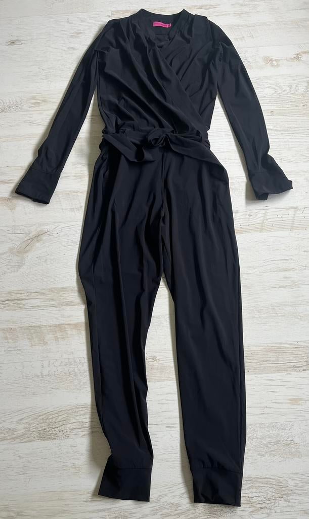 Studio Anneloes zwarte jumpsuit M travelstof zgan te koop, Kleding | Dames, Jumpsuits, Ophalen of Verzenden, Zo goed als nieuw