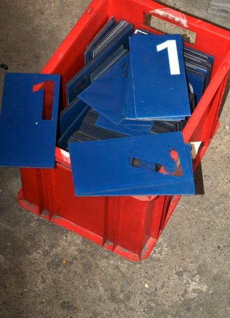 Doos vol met letter prijspaal Esso Tankstation, Ophalen of Verzenden, Auto's