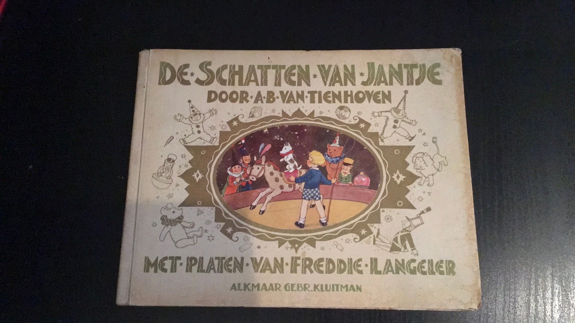 De schatten van Jantje, platen van Freddie Langeler, Ophalen of Verzenden, Gelezen, Freddie Langeler, Prentenboek