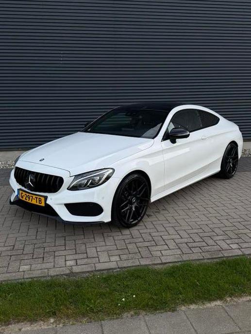 Mercedes-Benz C-Klasse C250 AMG Coupe Wit, Automaat, Achterwielaandrijving, 4 cilinders, 4 stoelen