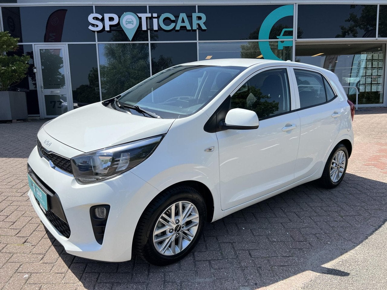 Kia Picanto 1.0 DPi 67 pk DynamicLine 5 deurs (bj 2023), Voorwielaandrijving, Gebruikt, 31 €/maand, 4 stoelen