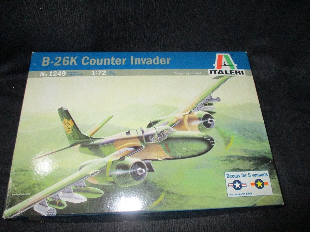 D-140,ITALERI 1-72,NO,1249,B-26K Counter Invader+EXTRA RESIN, Ophalen of Verzenden, Nieuw, Groter dan 1:72, Overige merken