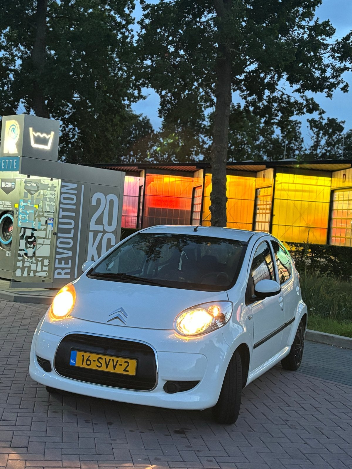 Citroën C1 1.0i 68PK 5D 2011 Wit, Voorwielaandrijving, 4 stoelen, C1, Handgeschakeld