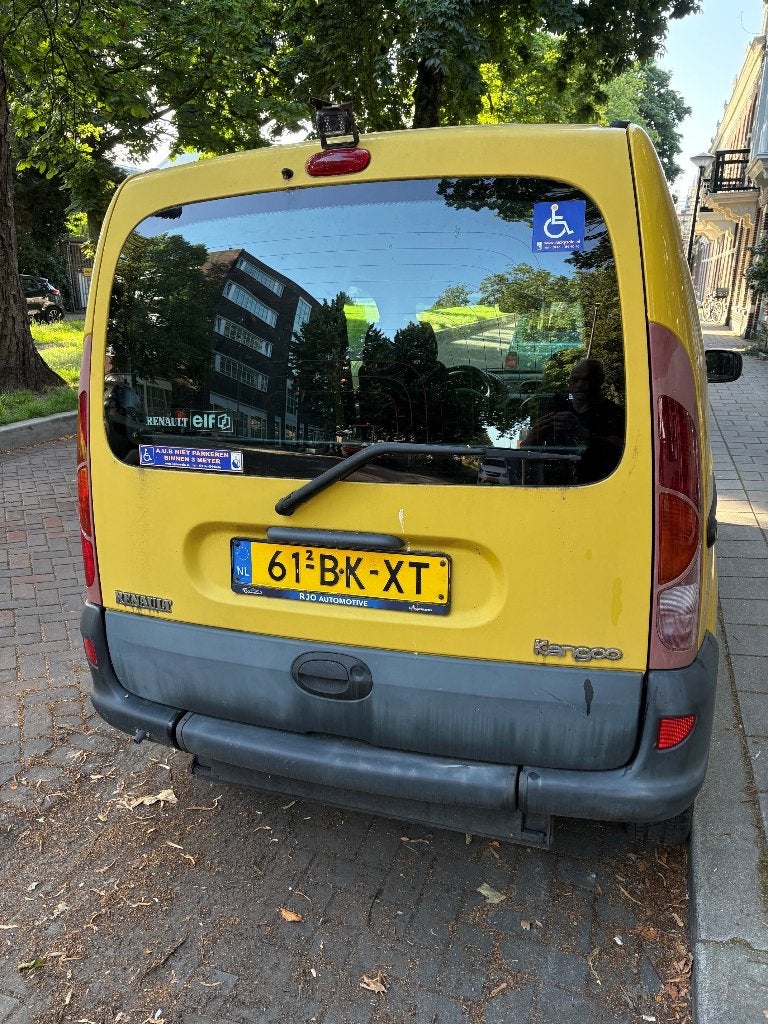 Rolstoelauto Renault Kangoo 1.4 Euro 2000 AUT 2004, Stof, 74 pk, Elektronische parkeerrem, Renault