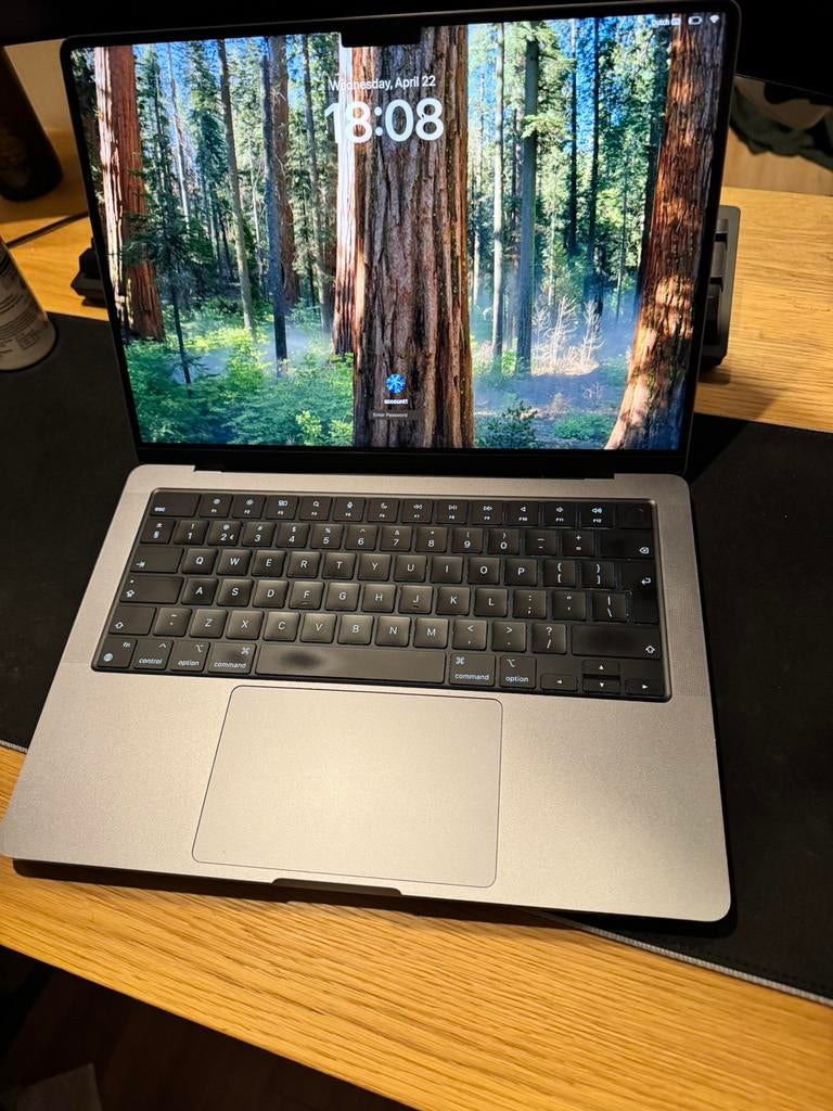 14inch MacBook Pro / M2 Pro / 16GB / 512GB SSD, Qwerty, Overige groottes, 512 GB, Zo goed als nieuw