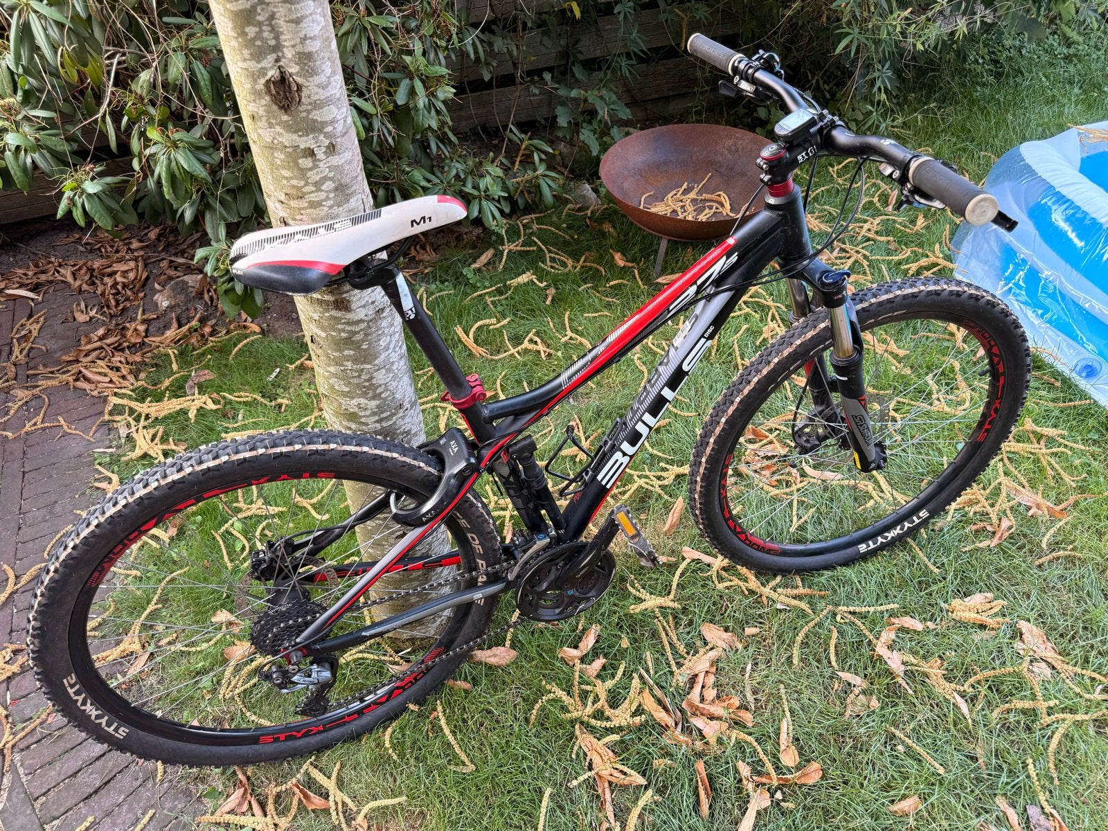 Bulls Sharptail 3 Disc 27.5 Mountainbike - Rood/Zwart, Fietsen en Brommers, Fietsen | Mountainbikes en ATB, Gebruikt, Hardtail