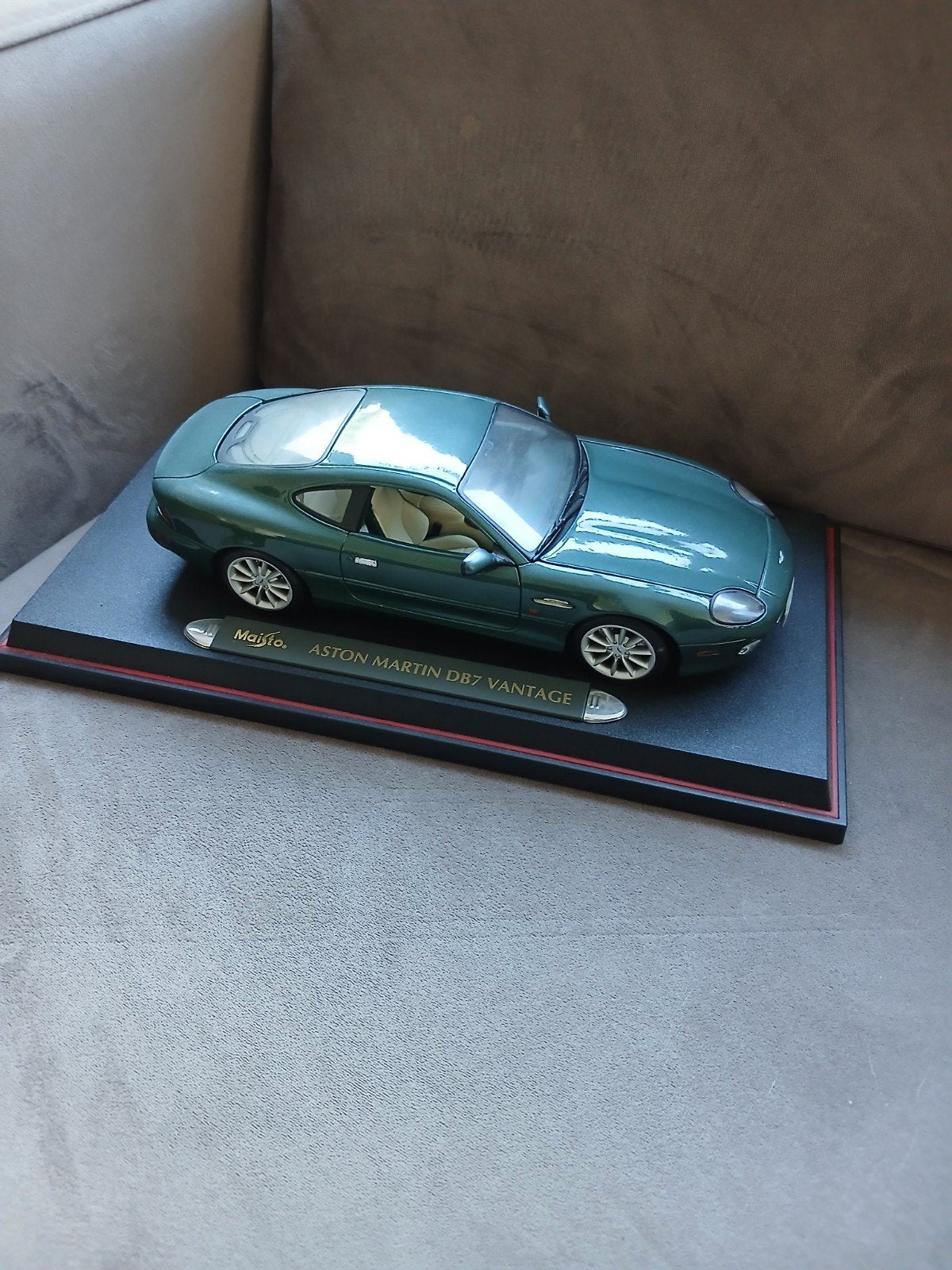 Maisto 1/18 Aston Martin DB7 Vantage Diecast Model, Ophalen of Verzenden