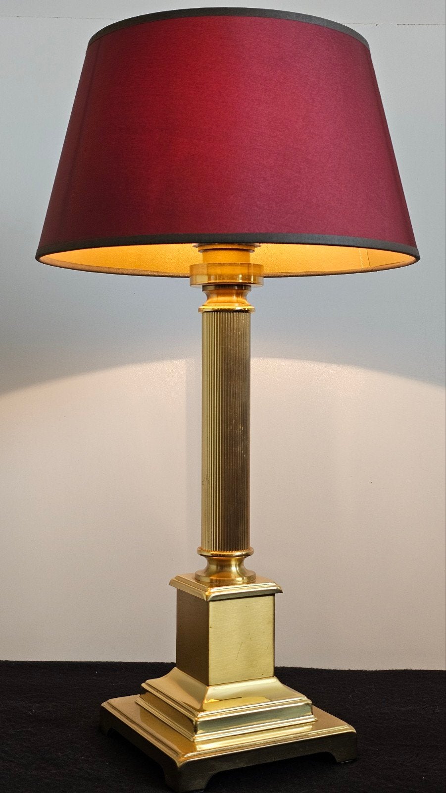 Chique vintage indrukwekkende brass Herda Amsterdam lamp, Antiek en Kunst, Ophalen of Verzenden