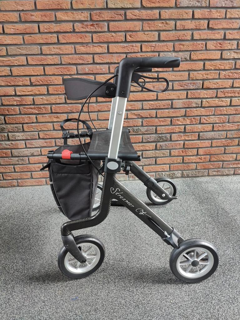 Streamer rollator lichtgewicht van carbon, Diversen, Rollators, Ophalen of Verzenden, Lichtgewicht