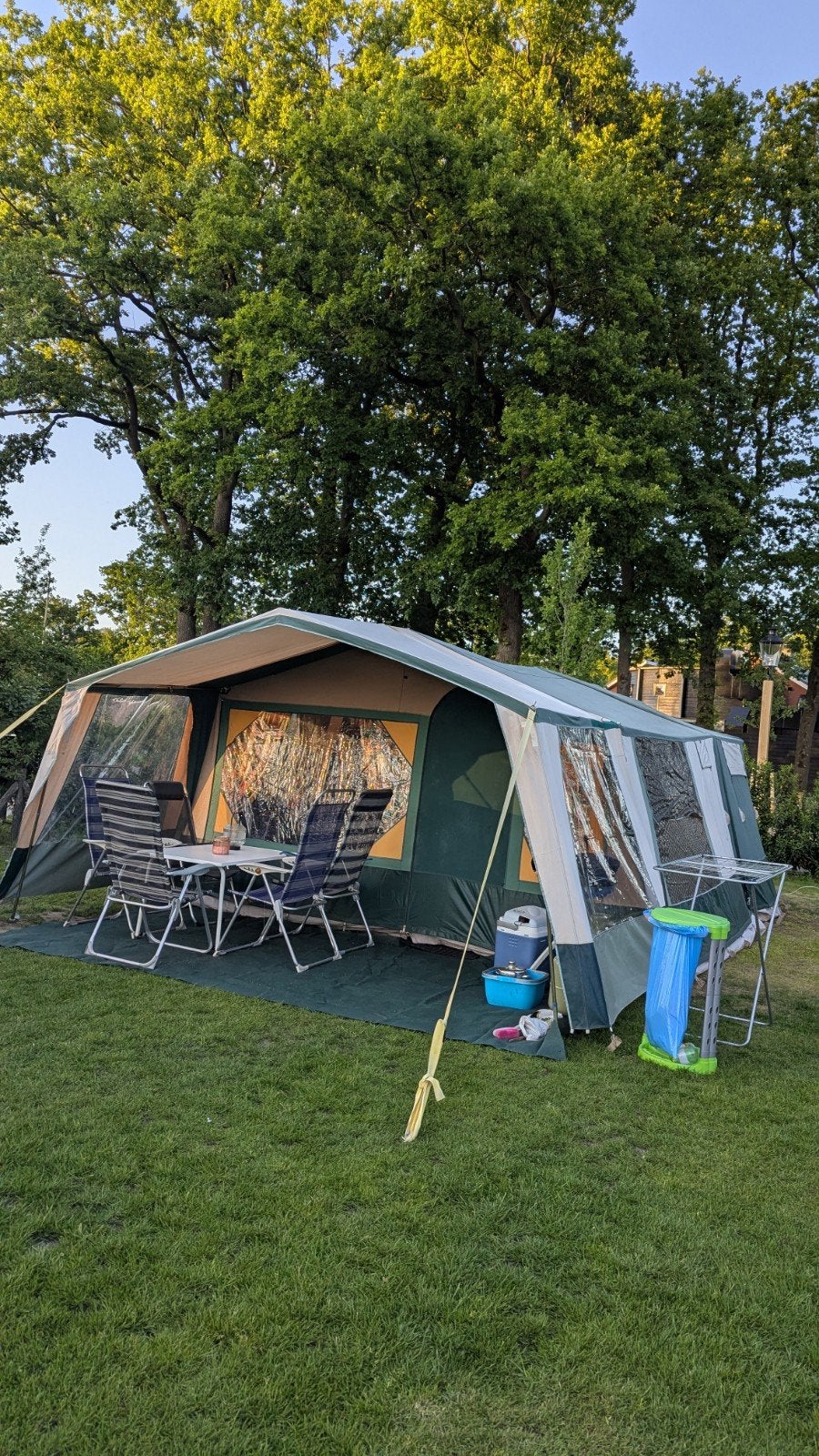 Ruime en complete vouwwagen met keuken, Caravans en Kamperen, Ophalen of Verzenden