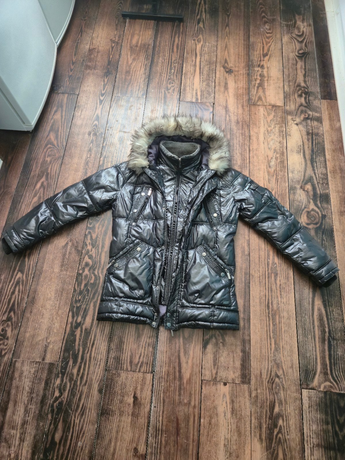 Cool cat winterjas
Maat L
Veel zakken
Dubbele rits
Met nep b, Ophalen, Maat 52/54 (L), Zwart, Coolcat