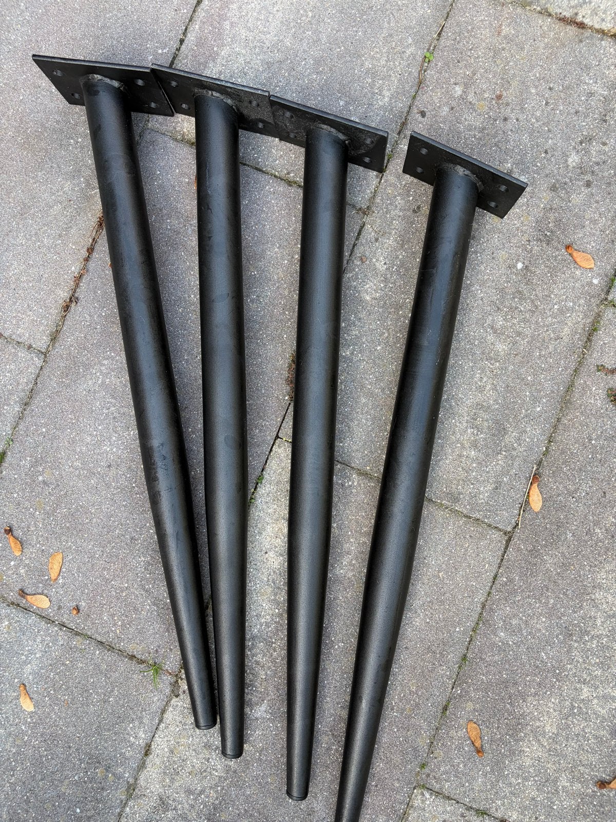 Set van 4 zwarte gepoedercoate tafelpoten, Tafelpoot, Gebruikt, Rond, Metaal