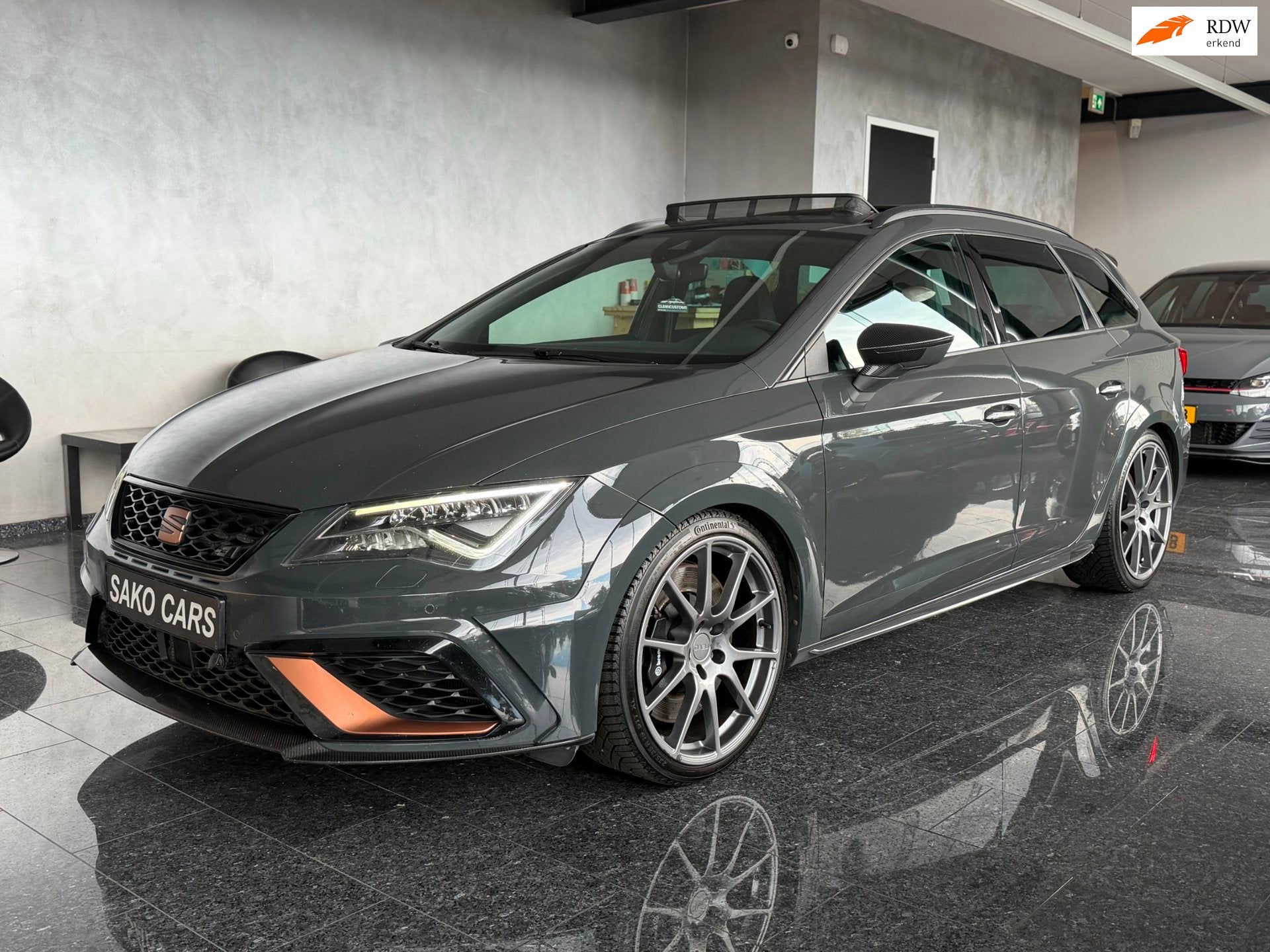 Seat Leon ST 2.0 TSI CUPRA R 4-Drive 2019 STM-500 512PK Vol, Auto's, 15 km/l, Gebruikt, Zwart, 4 cilinders