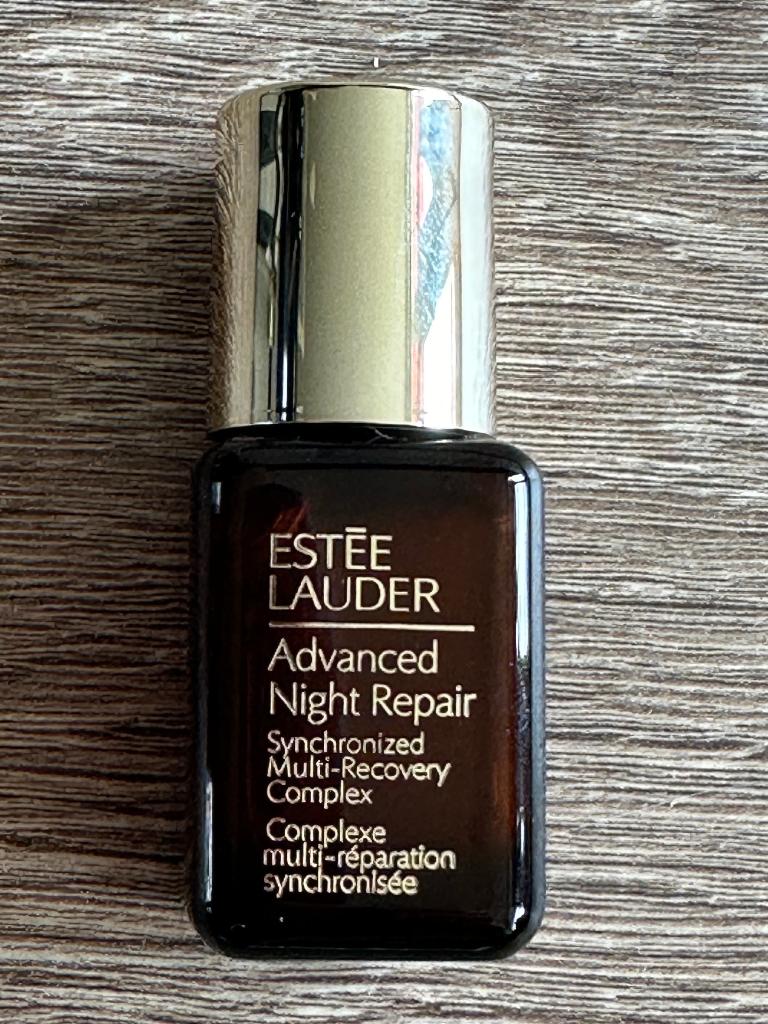 Estee Lauder Advanced Night Repair Anti-aging serum 7 ml, Ophalen of Verzenden, Nieuw, Gehele gezicht, Verzorging