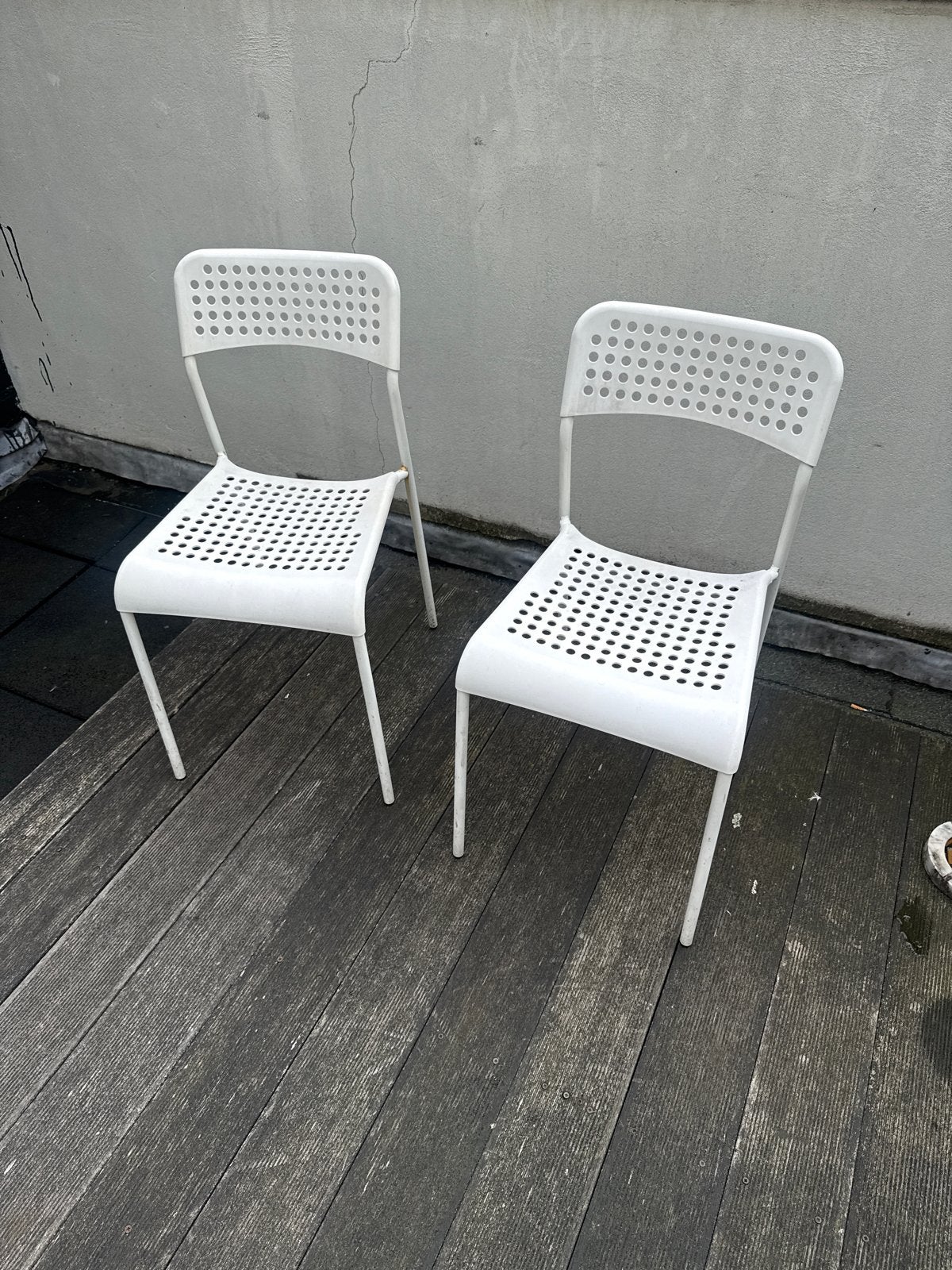 Twee witte plastic stoeltjes, Ophalen, Kunststof, Gebruikt, Twee