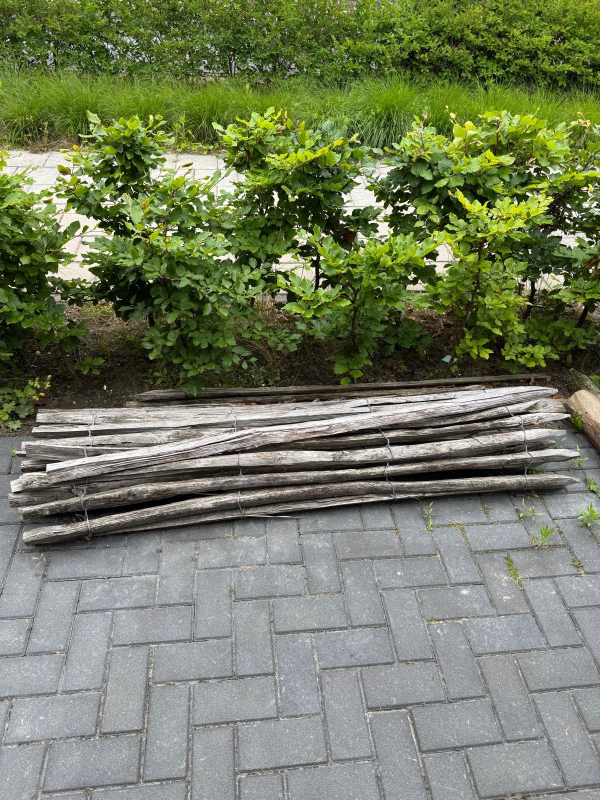 Restanten schapenhekjes en kastanjehout - Gratis af te halen, Tuin en Terras, Ophalen, Gebruikt, Hout, Tuinhek