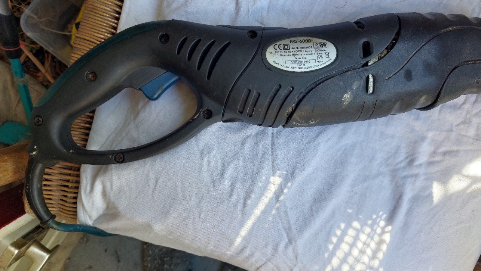 Ferm FRS-600 reciprozaag, Gebruikt, 70 mm of meer, 600 tot 1200 watt, Ophalen of Verzenden