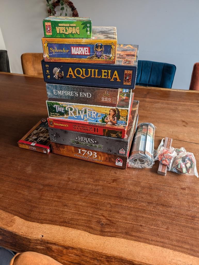Verschillende bordspellen, Hobby en Vrije tijd, Gezelschapsspellen | Bordspellen, Ophalen of Verzenden, Zo goed als nieuw