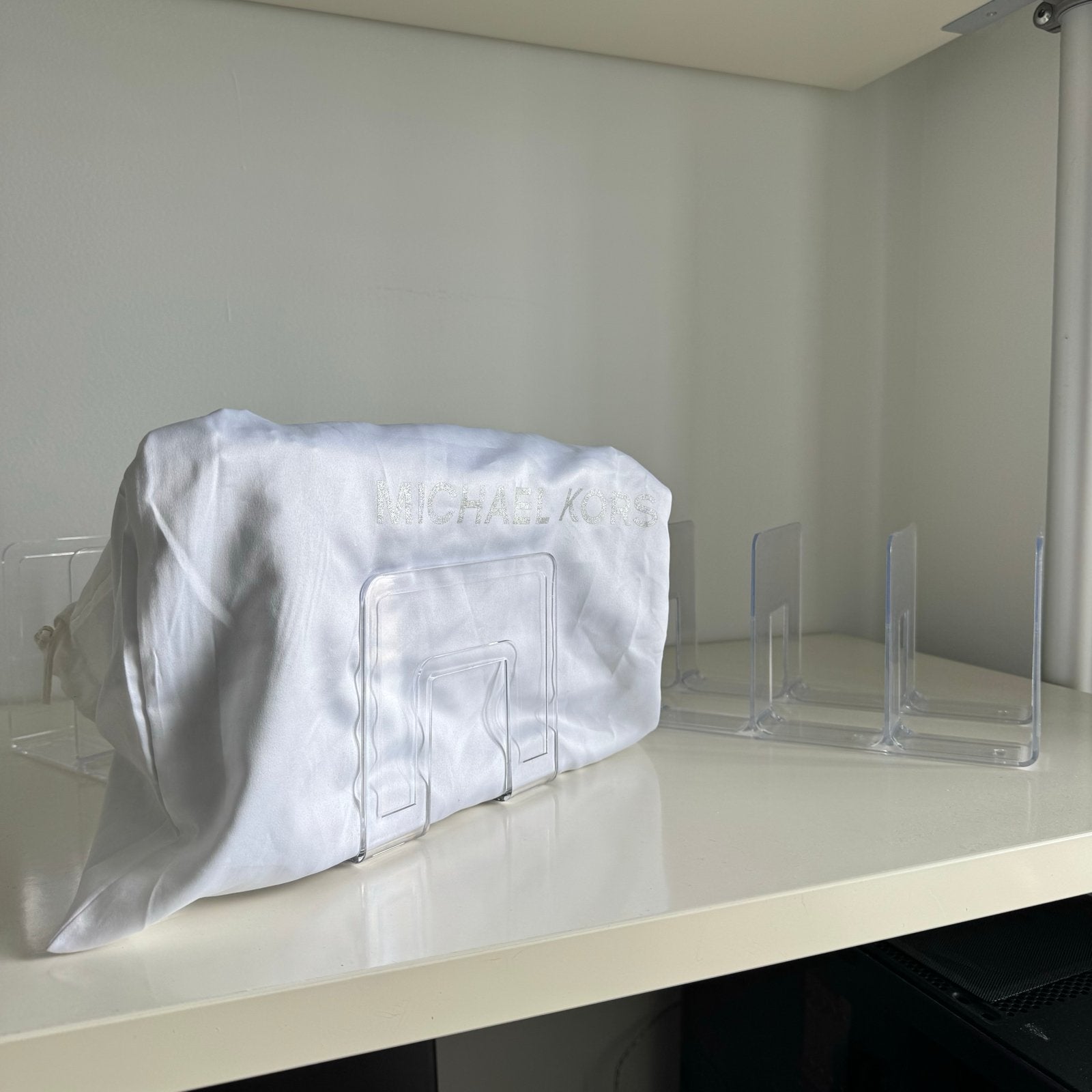 Tassenhouder/organizer: 2 grote en 1 kleine, Ophalen of Verzenden, Zo goed als nieuw, Kunststof, Modern